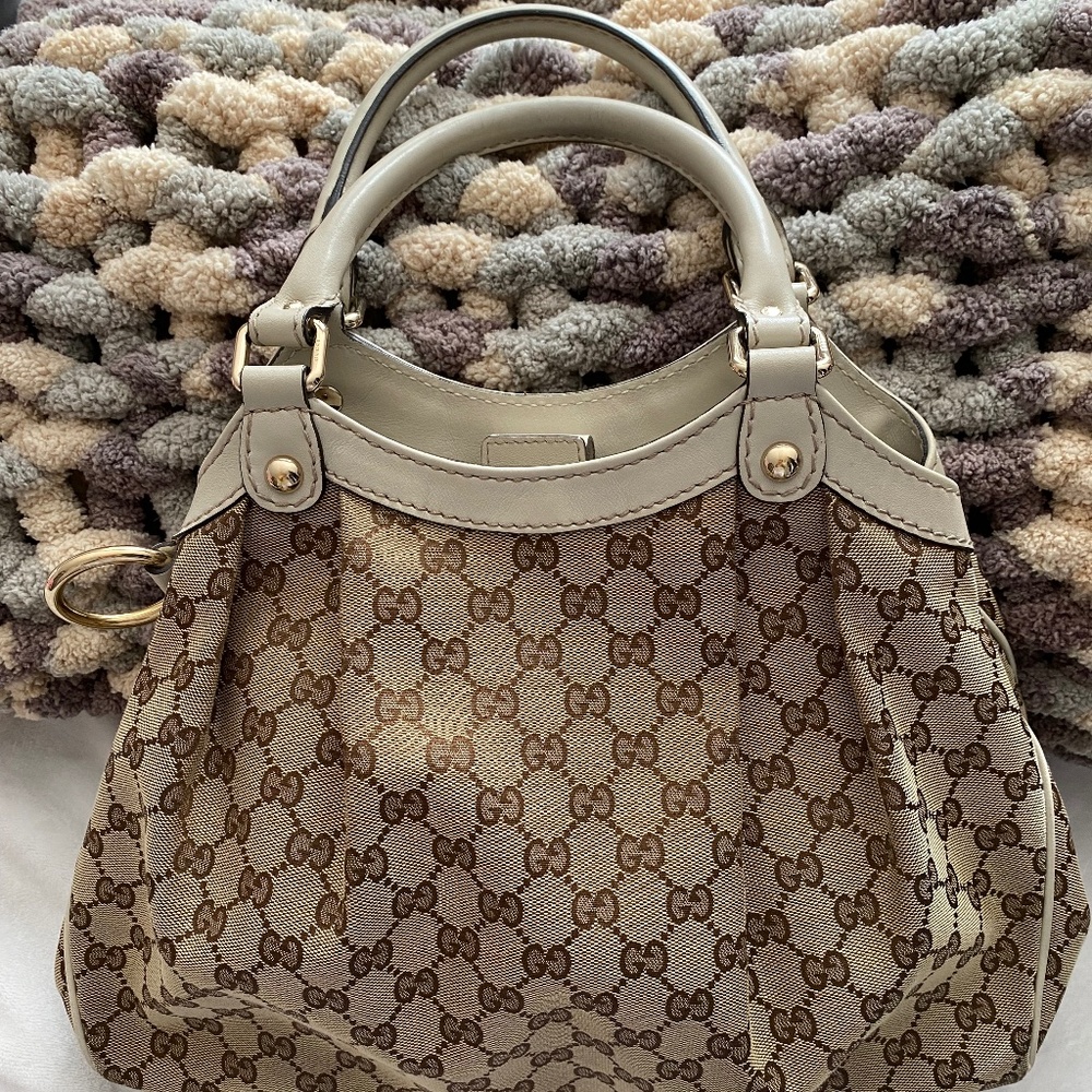 Gucci purse